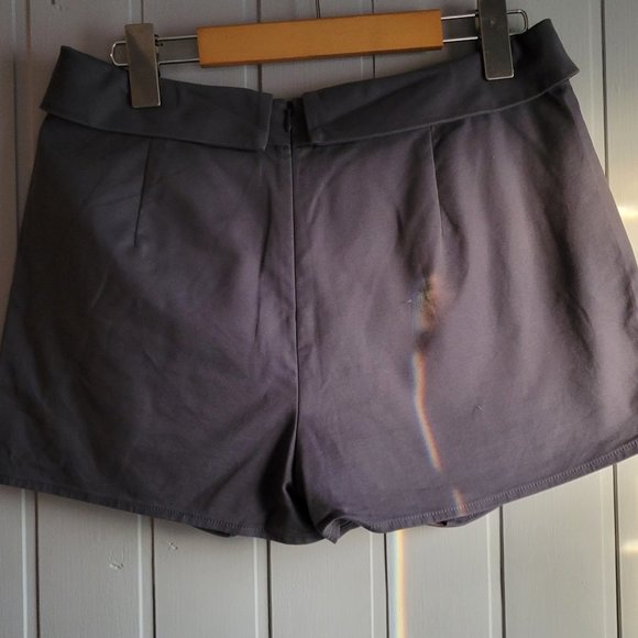 TALULA Berklee Skort - Picture 6 of 11